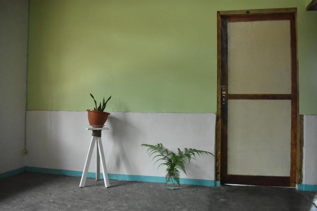 Mama'S Homestay Ruteng Eksteriør billede