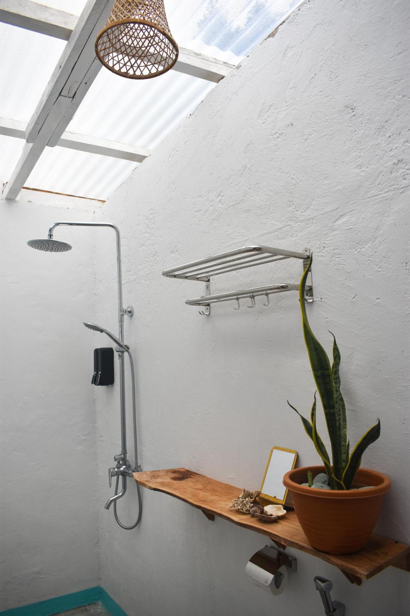 Mama'S Homestay Ruteng Eksteriør billede